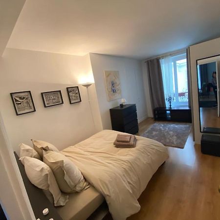 Appartement Champs Elysees Trocadero Paris Exteriör bild